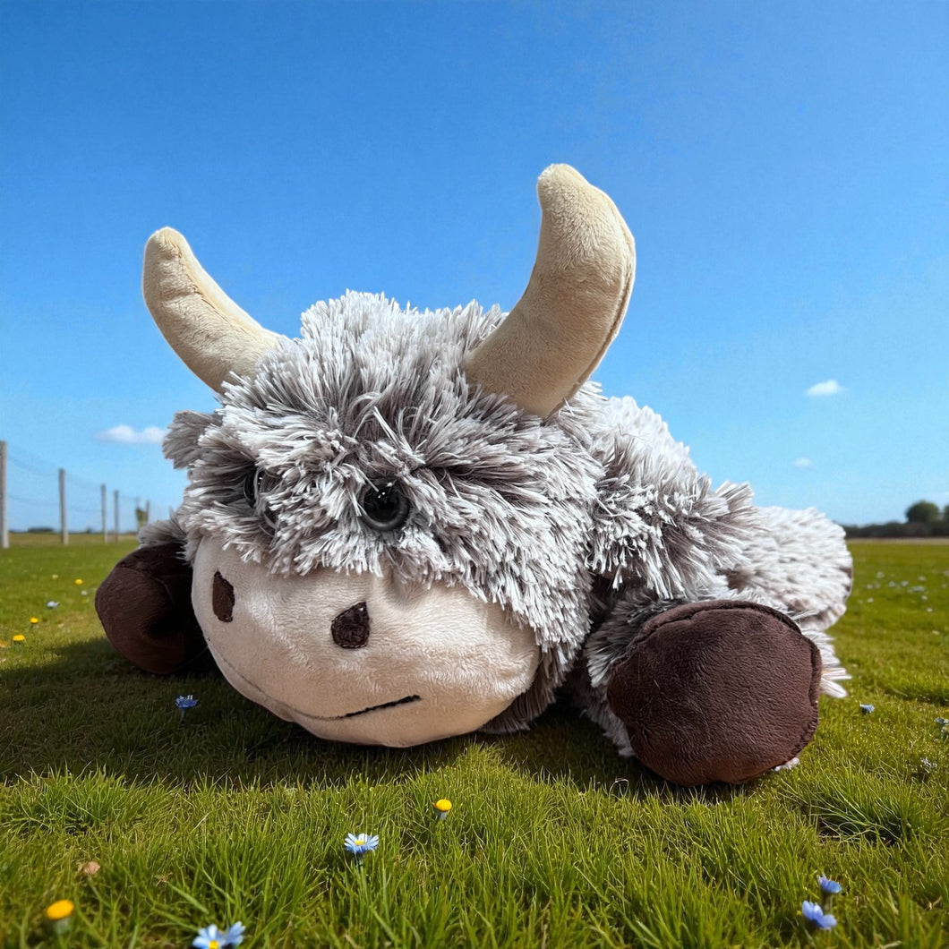 FRM Giant Highland Cow with Shaggy Fabric