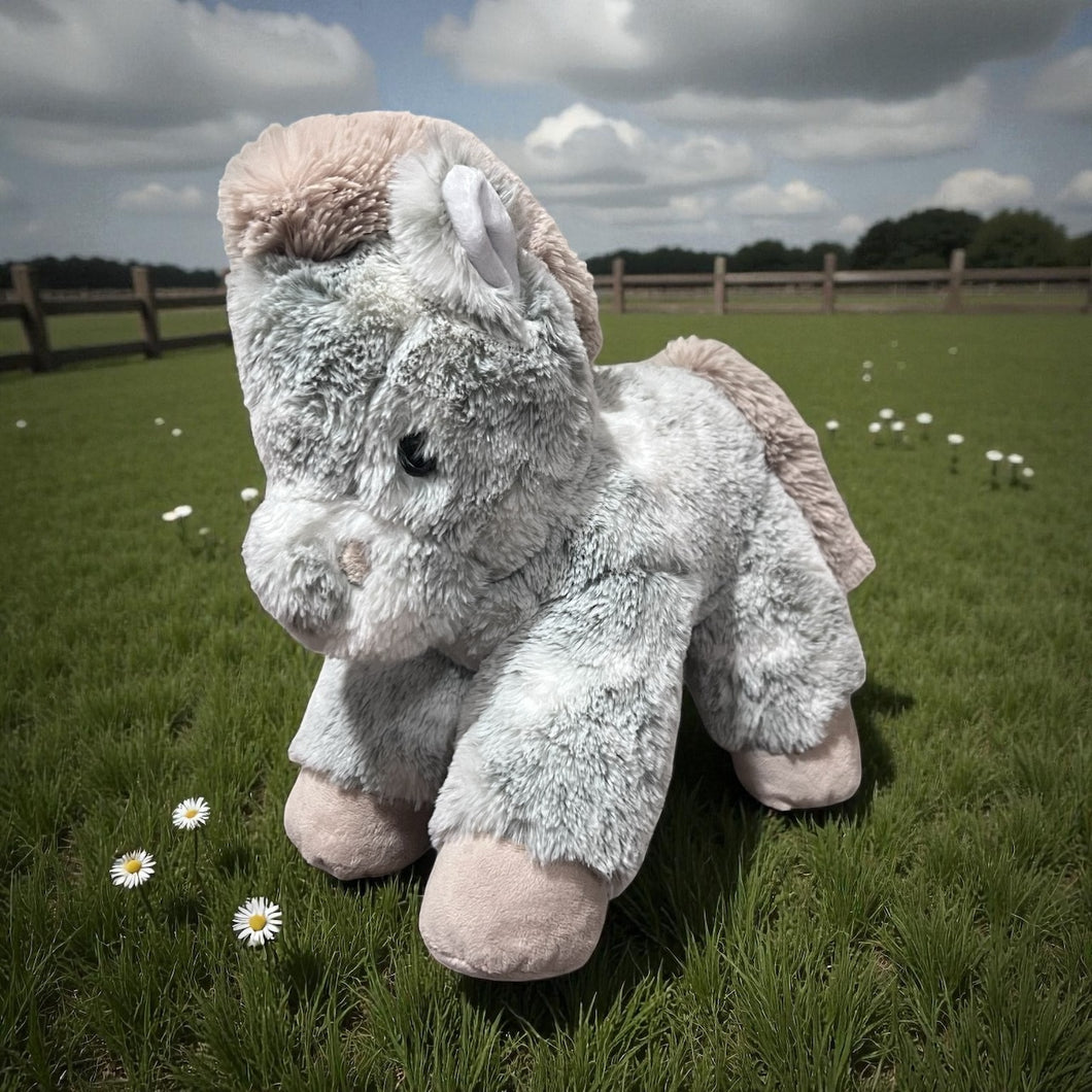 FRM New Horse with Whispy Fabric